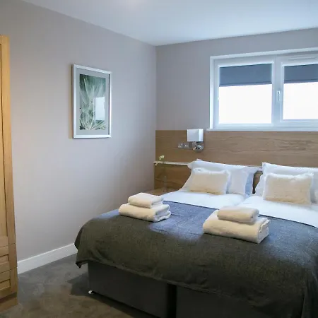 2 Bedroom Alpha